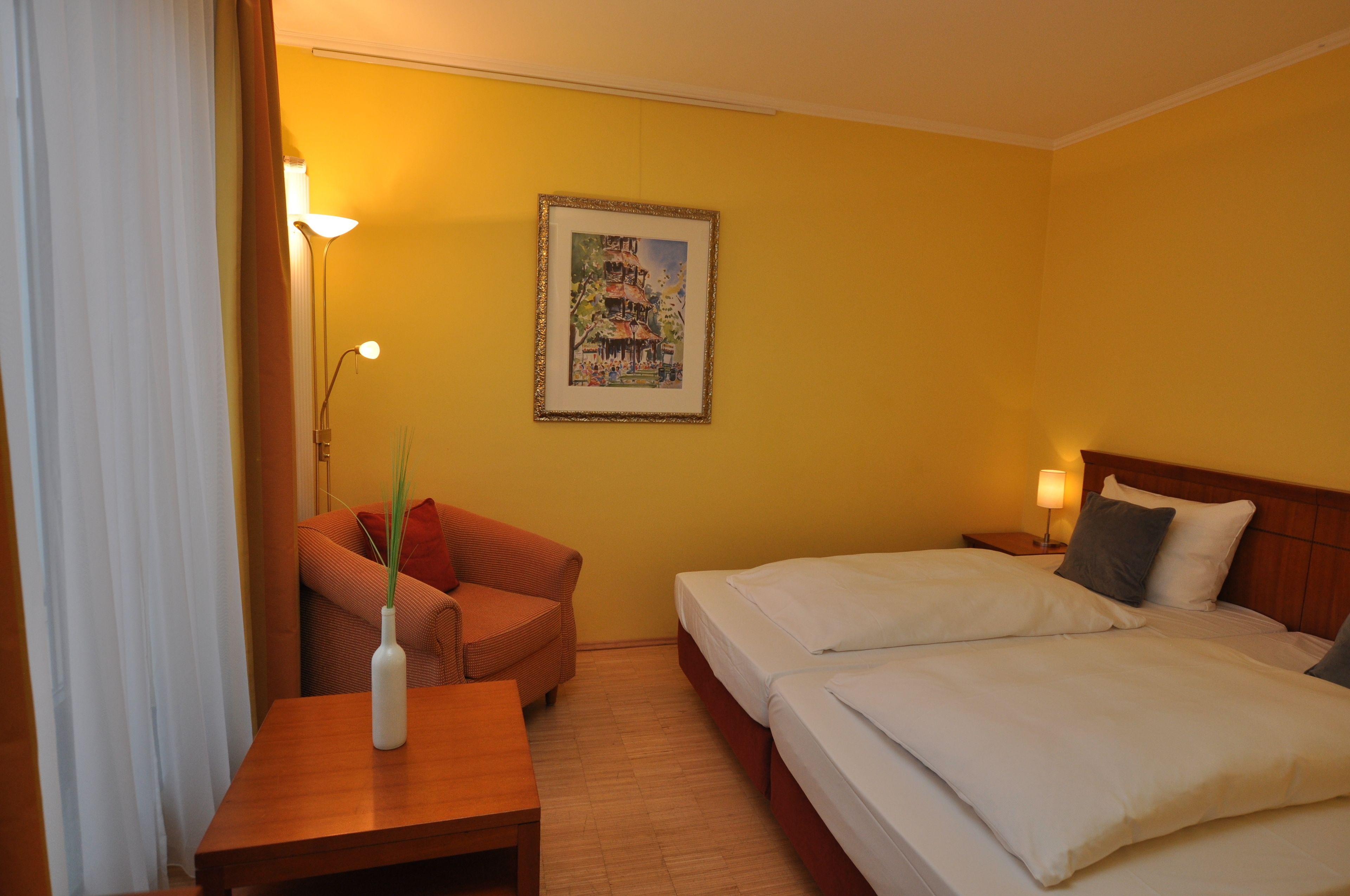 Parkhotel Im Lehel By Blattl - Munich — Photos 1